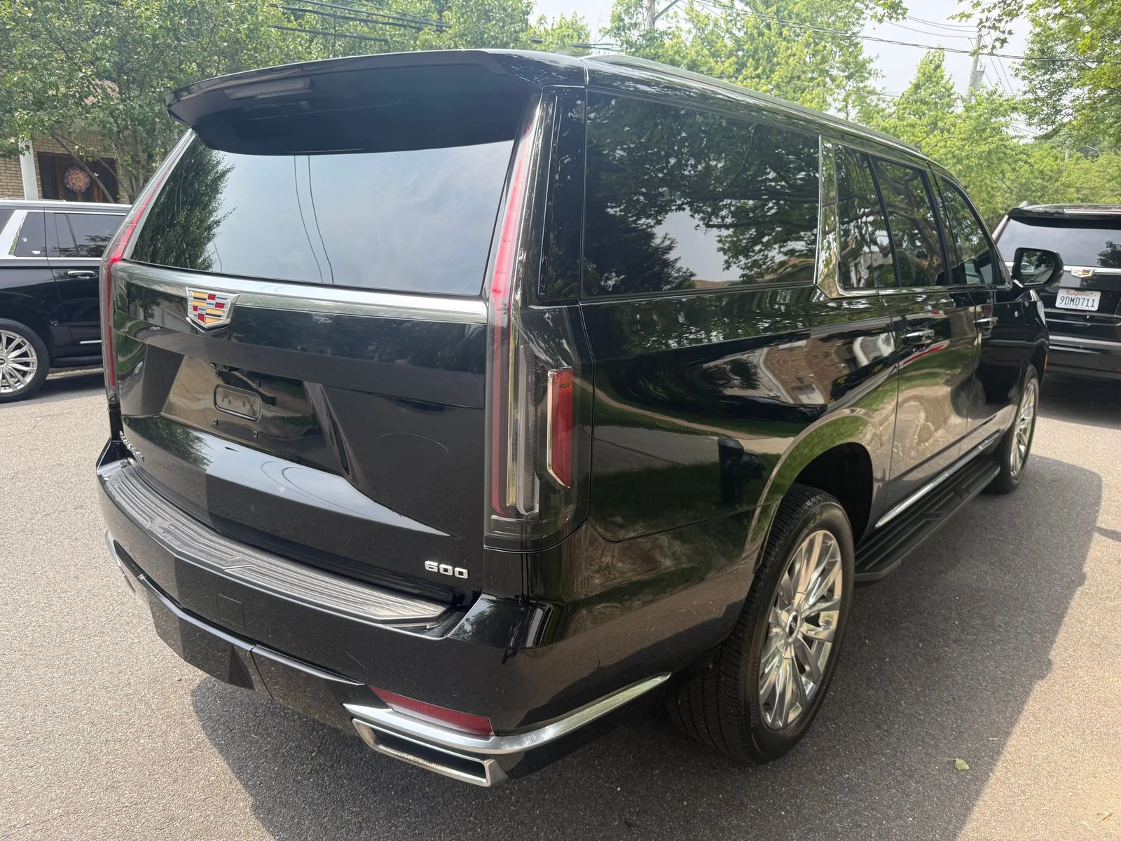 Cadillac Escalade ESV Premium Luxury 1SB АВТО КРЕДИТ - изображение 3