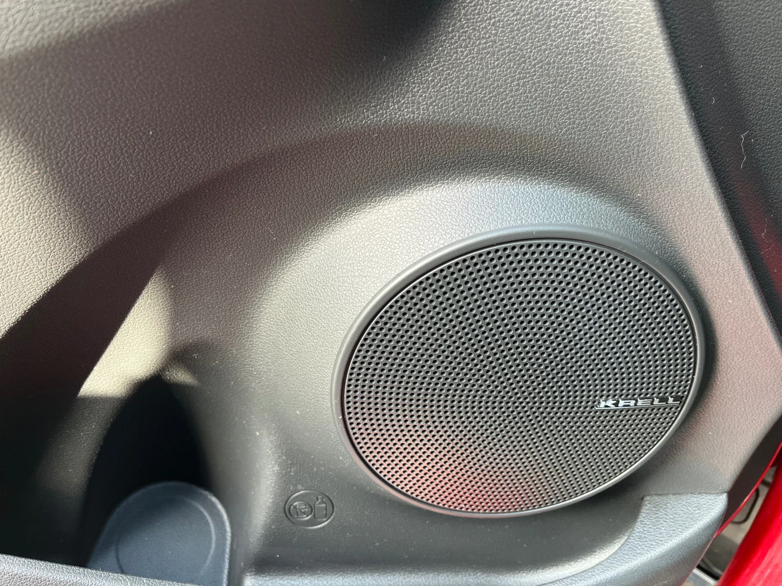 Hyundai Kona Premium 64 kw - изображение 10