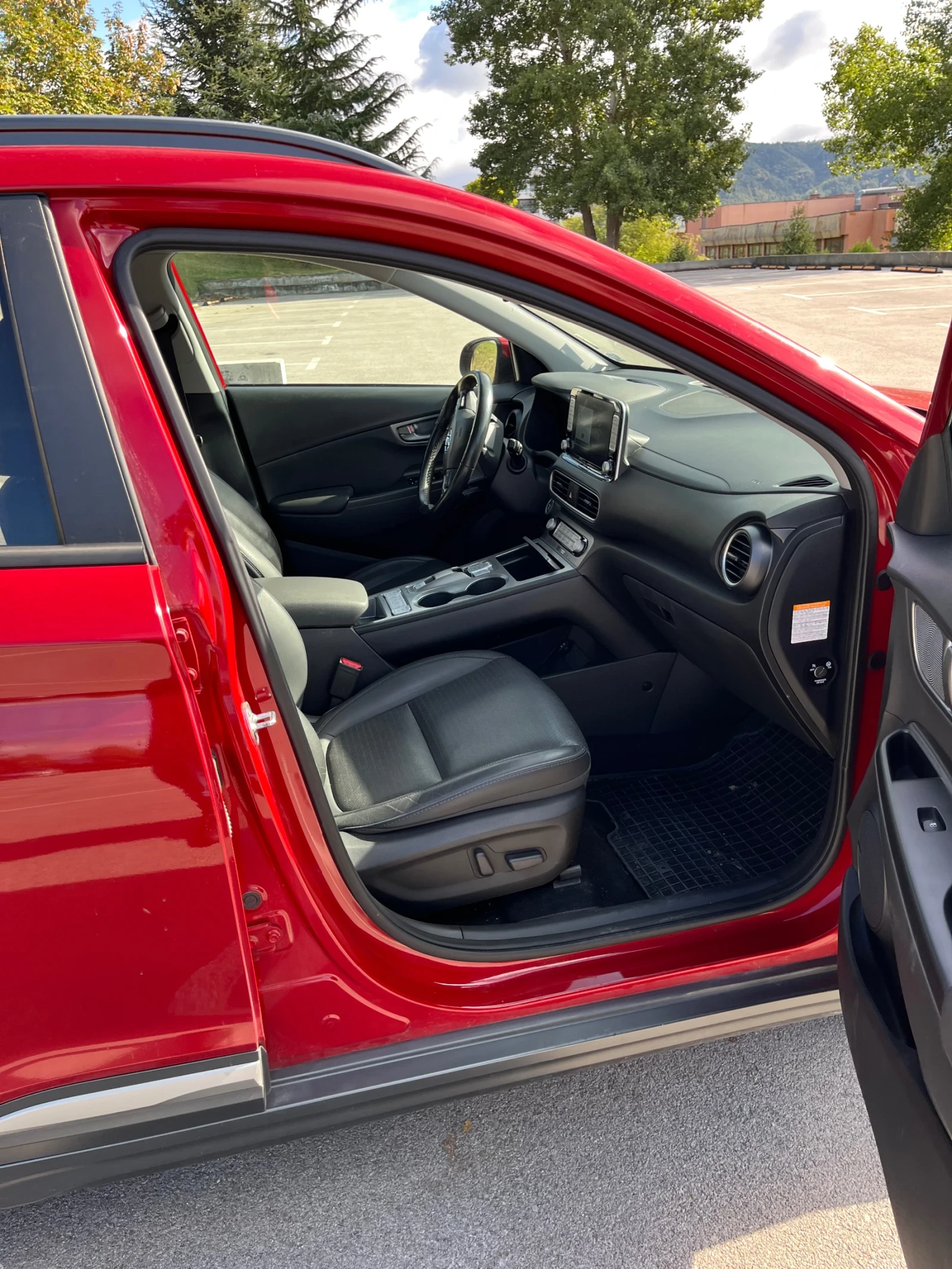 Hyundai Kona Premium 64 kw - изображение 3