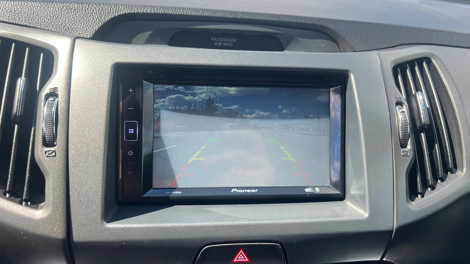 Kia Sportage 2.0crdi avtomat 4x4, снимка 10 - Автомобили и джипове - 54157307