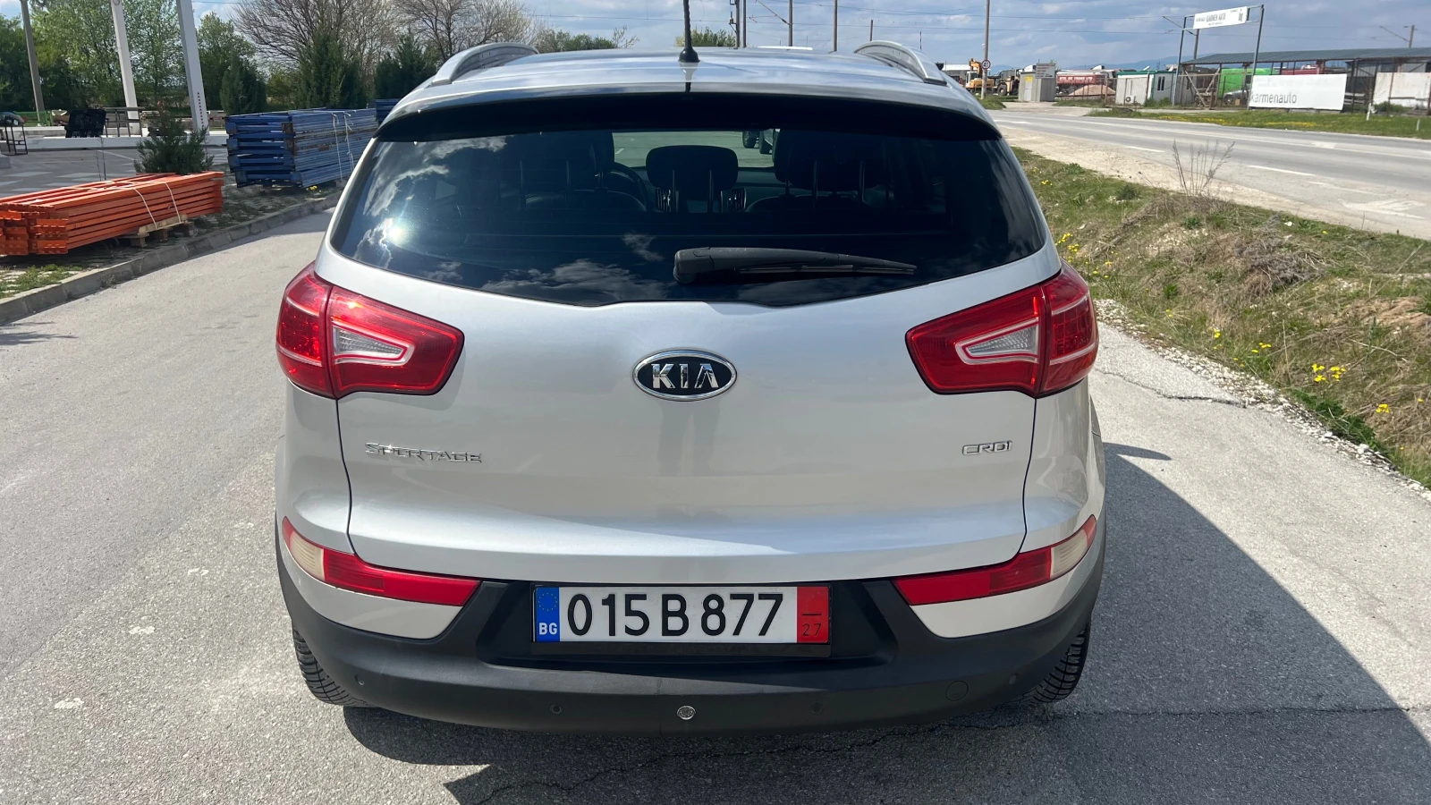 Kia Sportage 2.0crdi avtomat 4x4, снимка 4 - Автомобили и джипове - 54157307