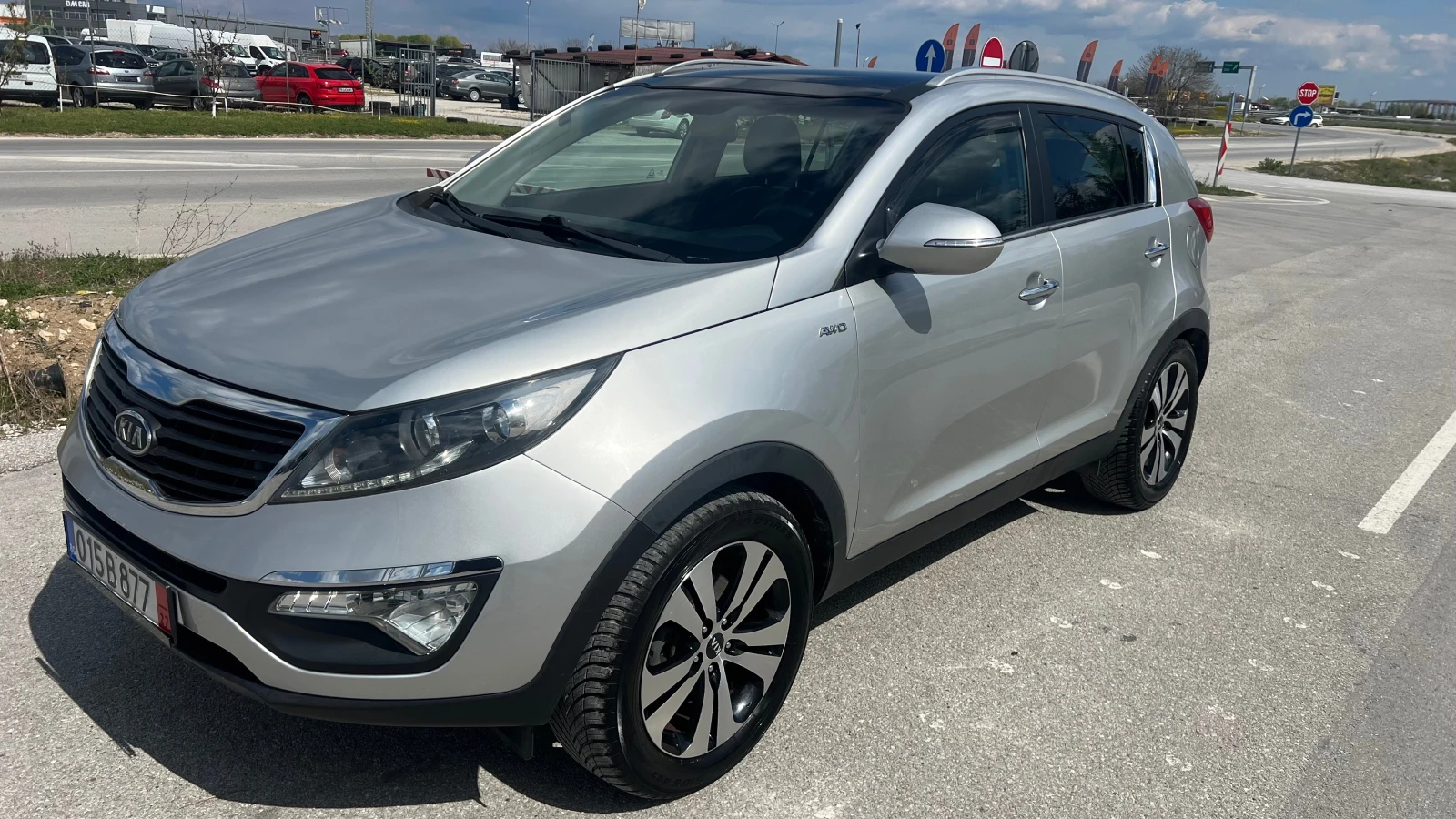 Kia Sportage 2.0crdi avtomat 4x4, снимка 2 - Автомобили и джипове - 54157307