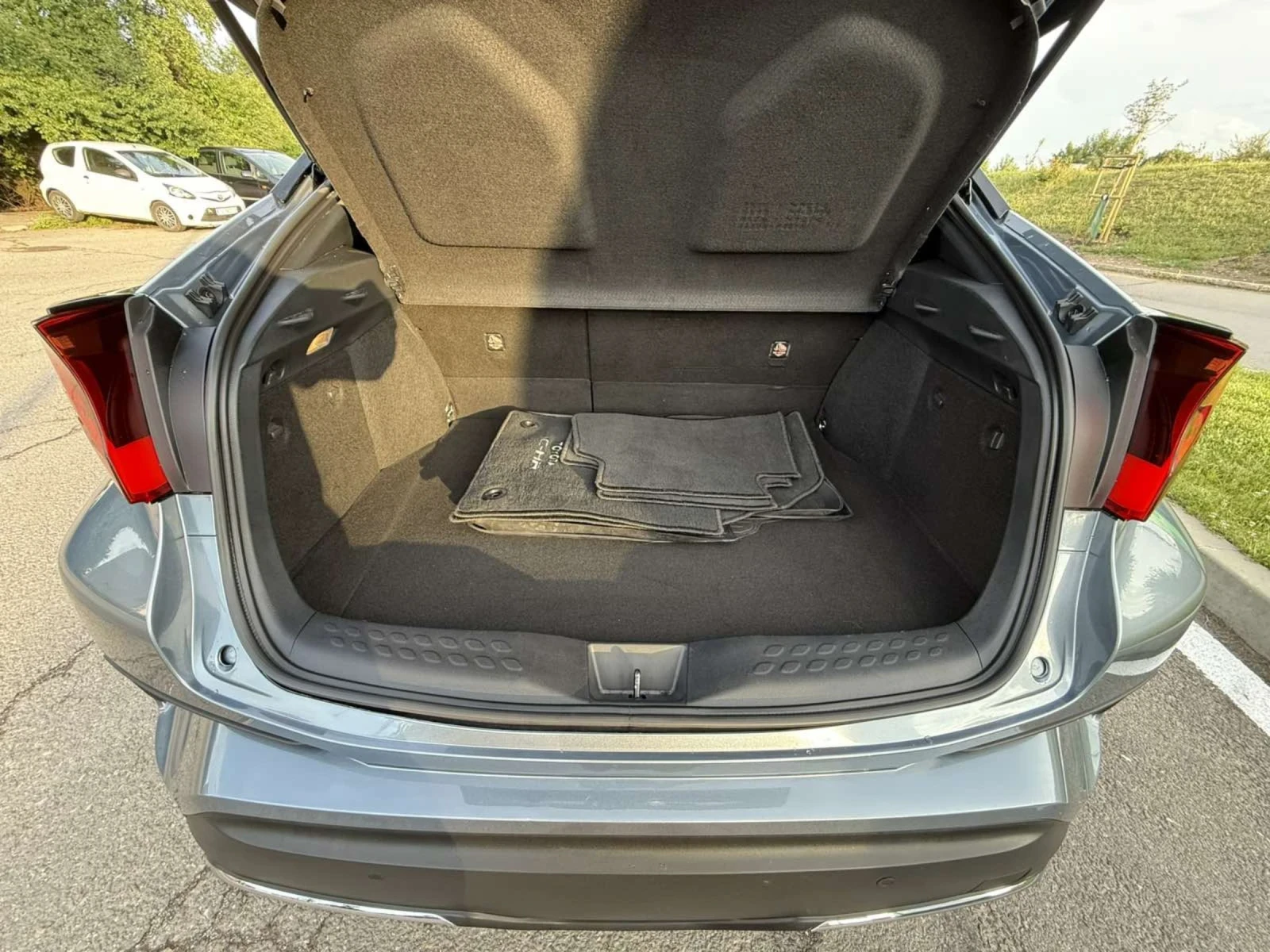 Toyota C-HR TOP TOP TOP HYBRID 2.0 98000KM, снимка 15 - Автомобили и джипове - 54948867