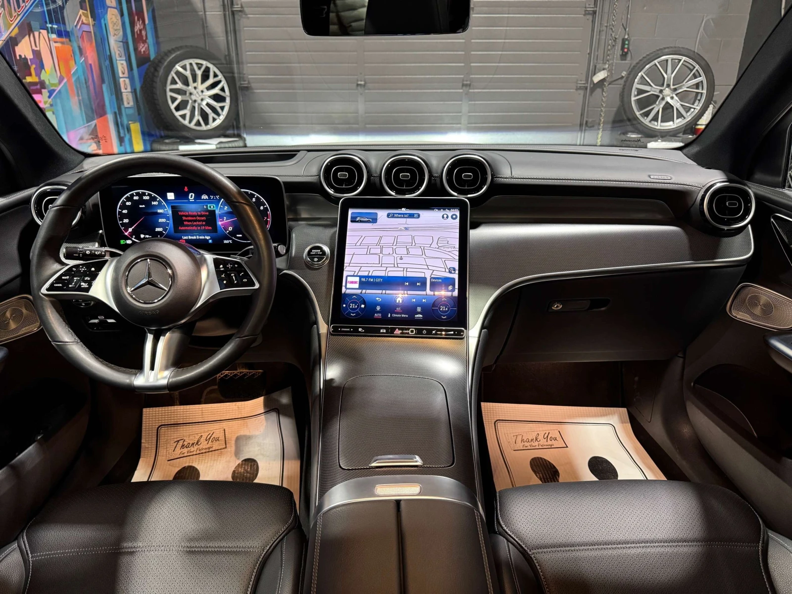 Mercedes-Benz GLC 300  4MATIC  / ЦЕНА ДО БЪЛГАРИЯ ! , снимка 11 - Автомобили и джипове - 54980704