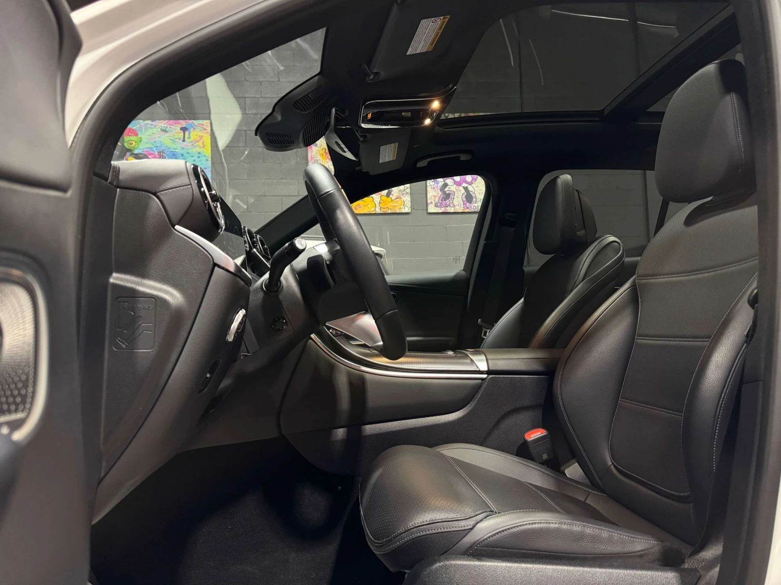 Mercedes-Benz GLC 300  4MATIC  / ЦЕНА ДО БЪЛГАРИЯ ! , снимка 14 - Автомобили и джипове - 54980704