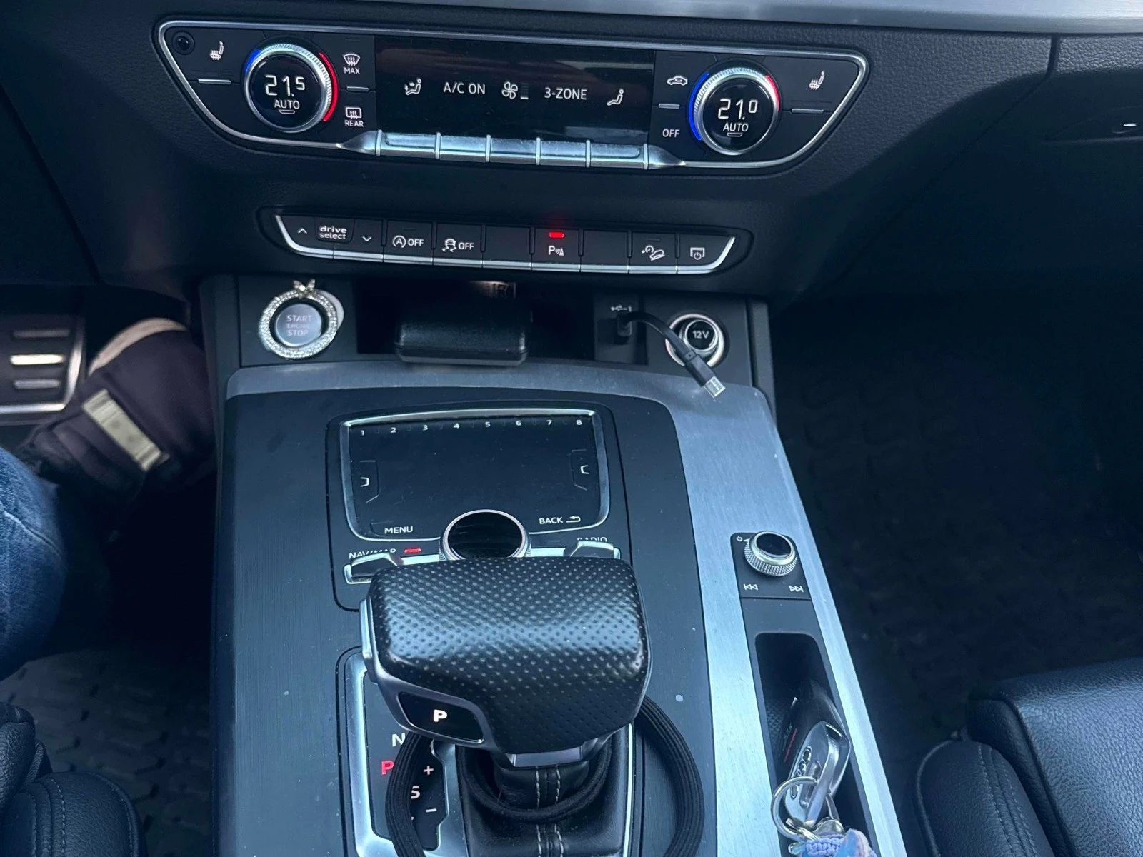 Audi Q5 SLINE* 360* DISTRONIC* ДИГ.ТАБЛО* BANG&OLUFSEN, снимка 14 - Автомобили и джипове - 55441923