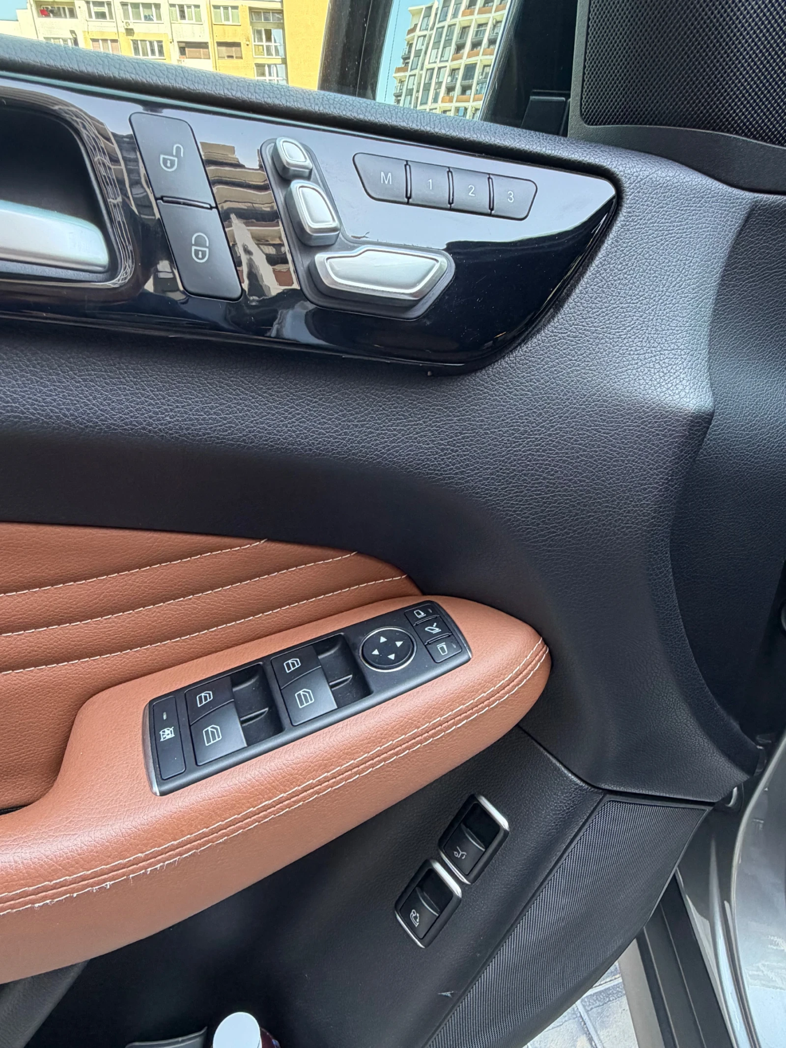 Mercedes-Benz GLE 43 AMG Купе, снимка 16 - Автомобили и джипове - 55562065