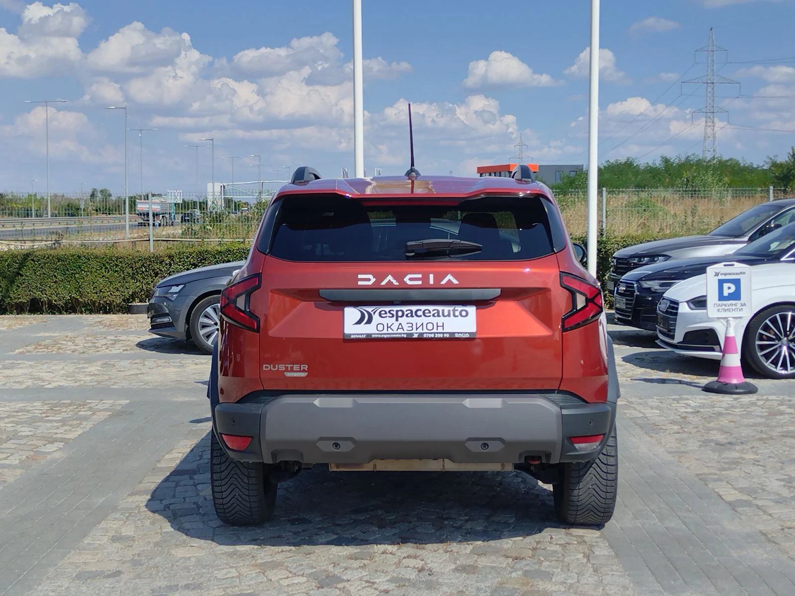 Dacia Duster 1.6 E-Tech/140к.с./Full Hybrid/Journey, снимка 5 - Автомобили и джипове - 55621260