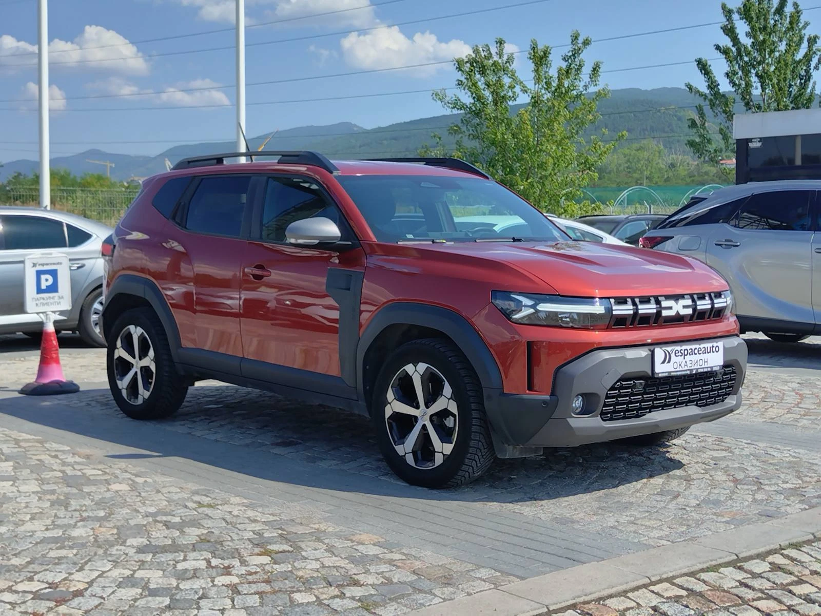 Dacia Duster 1.6 E-Tech/140к.с./Full Hybrid/Journey, снимка 3 - Автомобили и джипове - 55621260