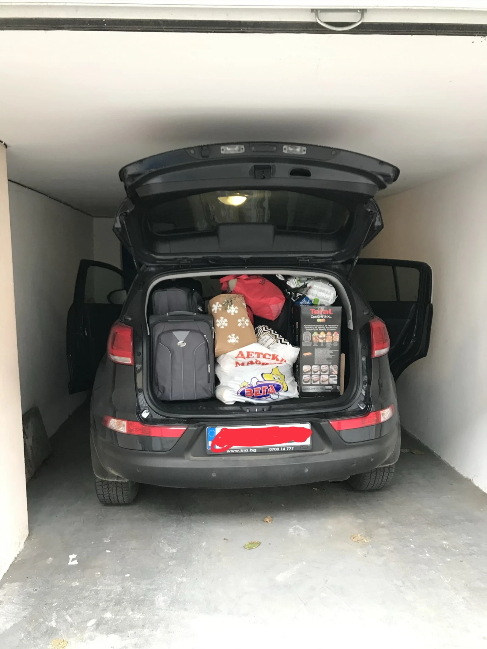 Kia Sportage, снимка 5 - Автомобили и джипове - 55660270