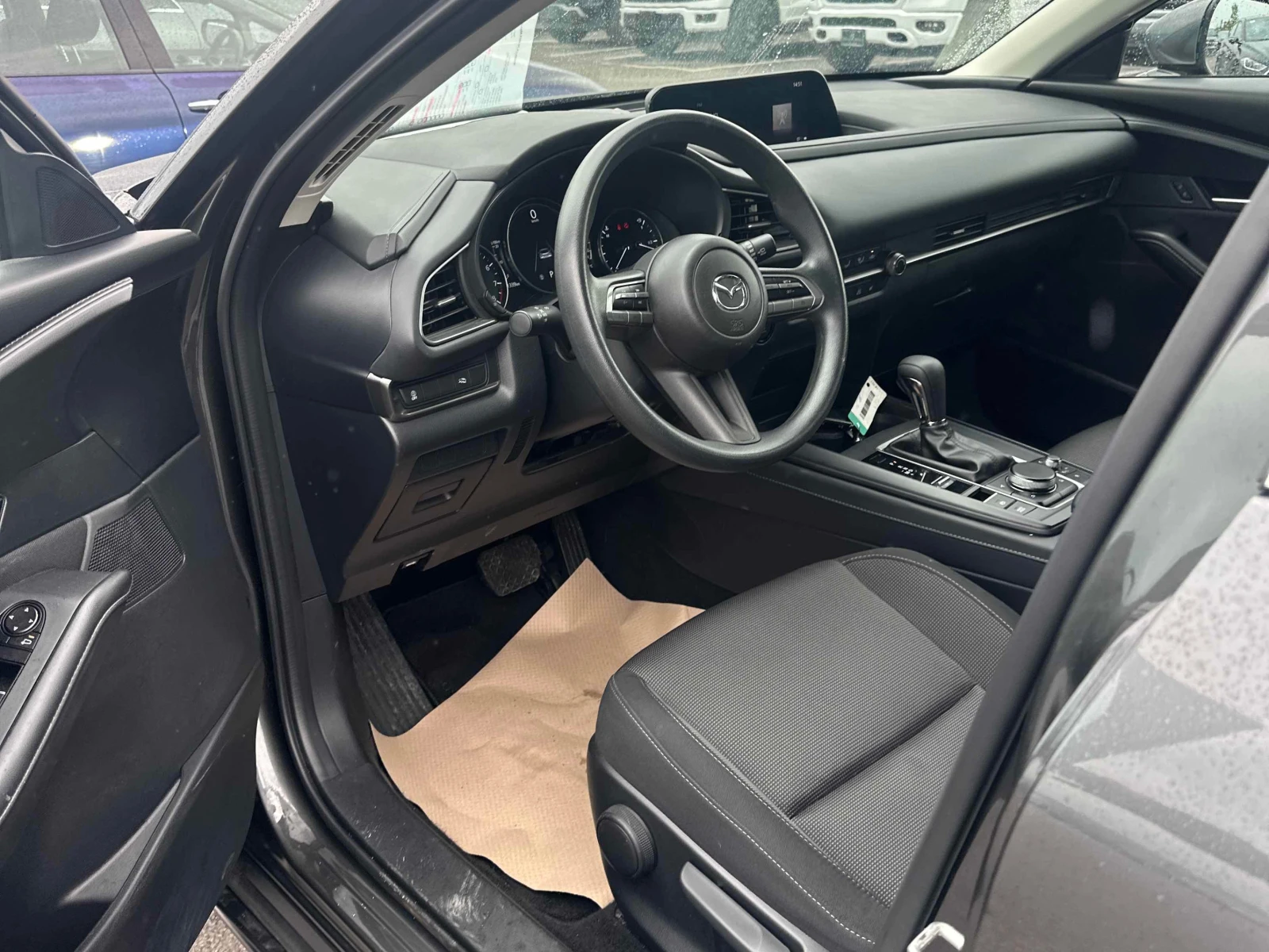Mazda CX-30 * GX * АВТОКРЕДИТ БЕЗ ПЪРВОНАЧАЛНА ВНОСКА* , снимка 5 - Автомобили и джипове - 56041815