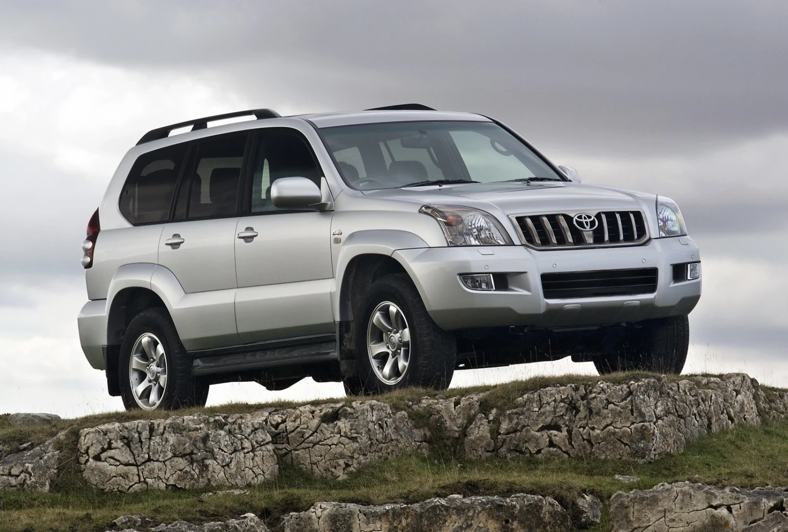 Toyota Land cruiser 120