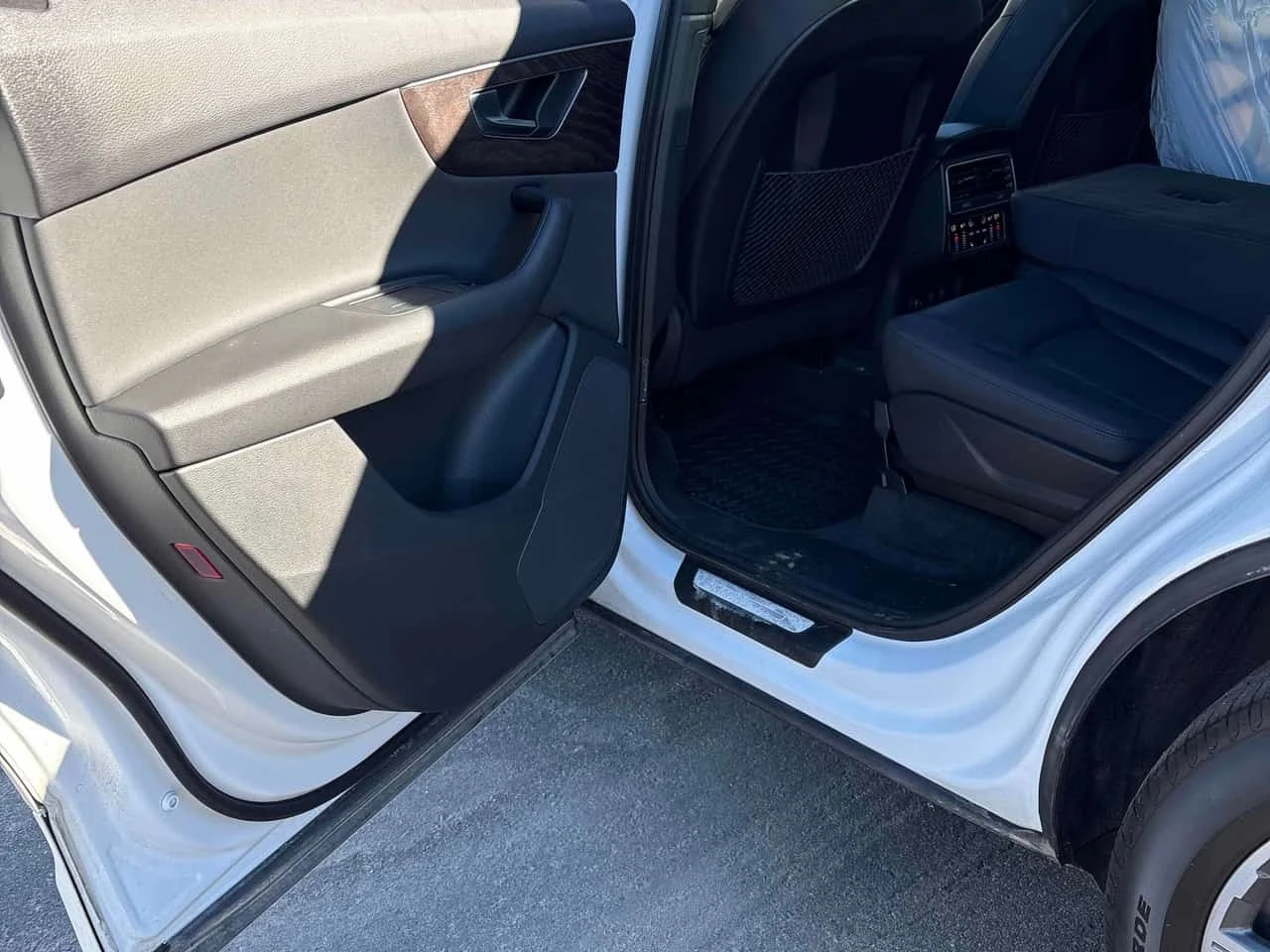 Audi Q7 * Progressiv * CARFAX * ����� �� ����������� | Mobile.bg � ����������� 17
