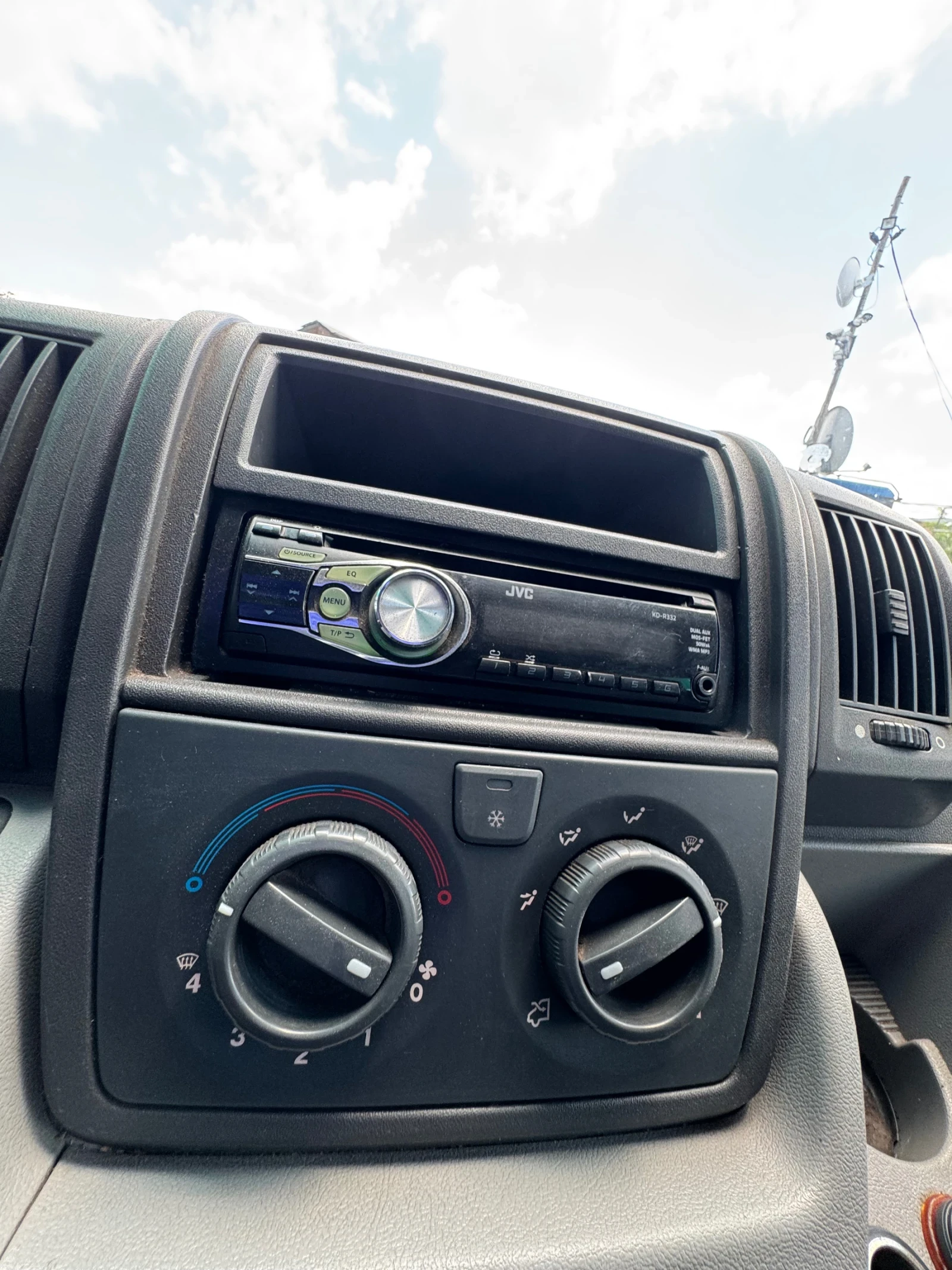 Citroen Jumper 2.2 HDI 6+ 1 климатик, снимка 16 - Бусове и автобуси - 54667208