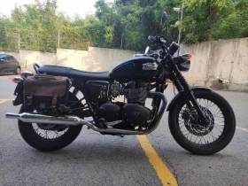  Triumph Bonneville