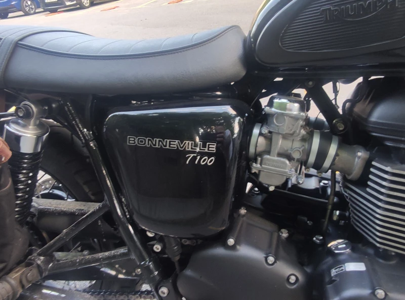 Triumph Bonneville T100 Black, снимка 8 - Мотоциклети и мототехника - 52292822