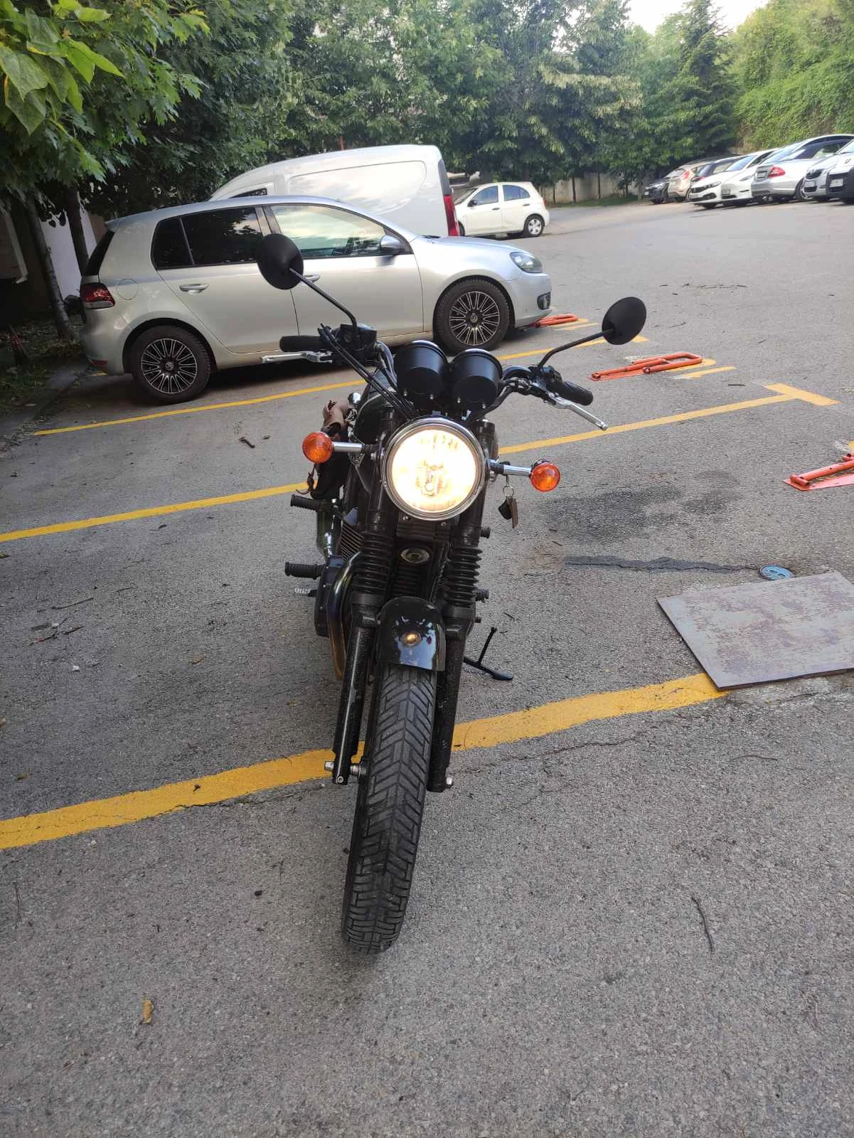 Triumph Bonneville T100 Black - изображение 3