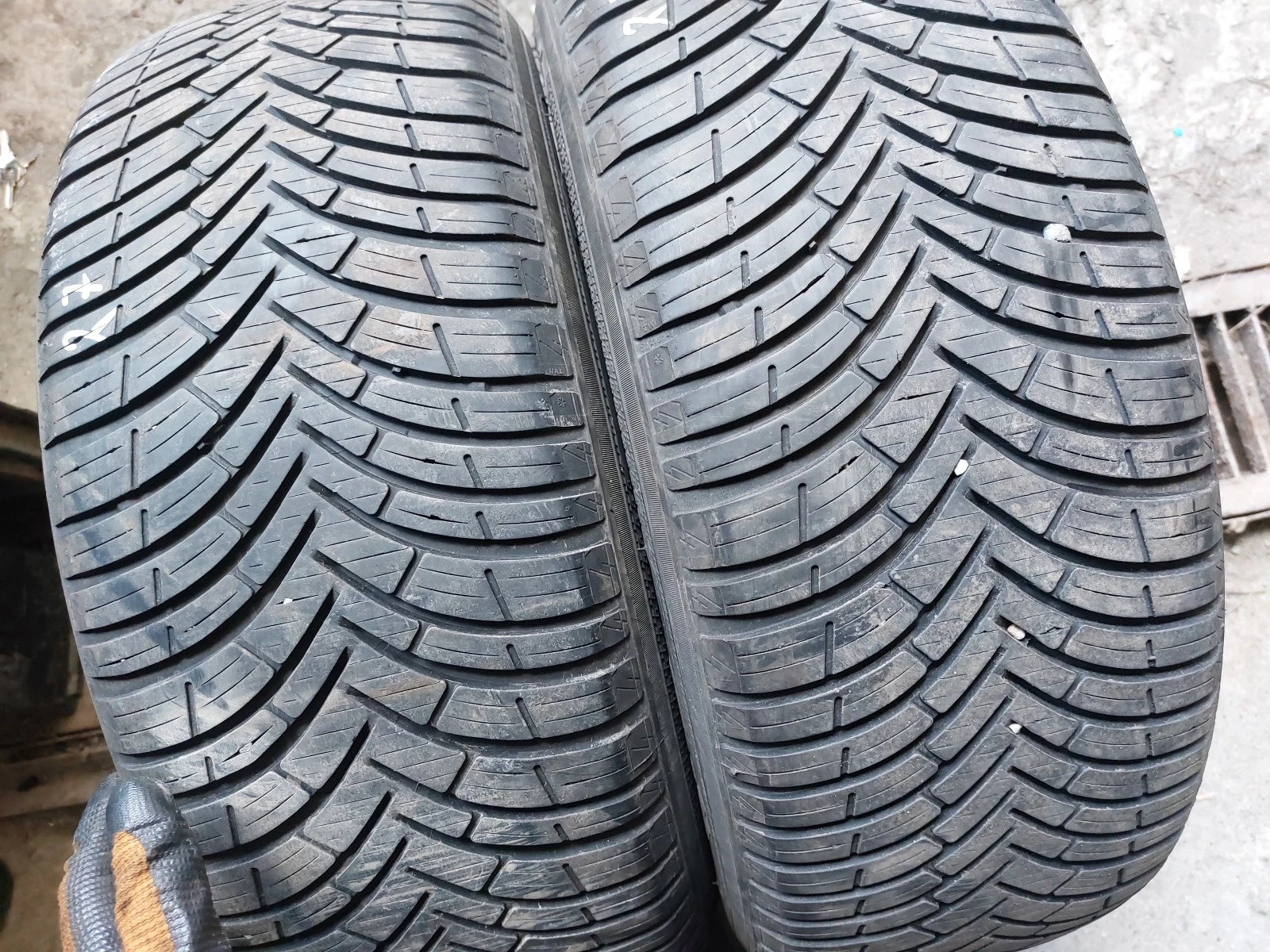 ���� 225/55R17 | Mobile.bg � ����������� 1