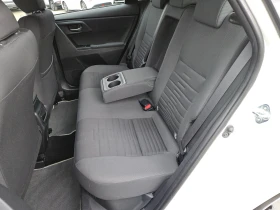 Toyota Auris 1.8I-Hybrid/118000k/136кс/Tauring Sport/LED/БЛУТУТ, снимка 16