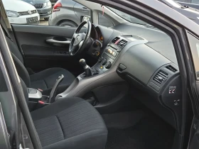 Toyota Auris 1.6i 124 hp, снимка 8