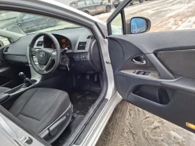 Toyota Avensis - 2650 € / 5182.95 лв. - 25663193 6