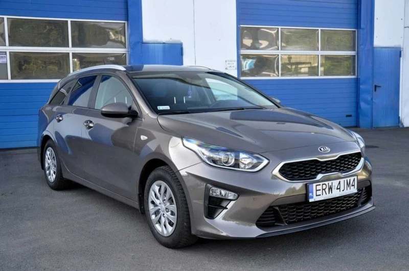 Kia Ceed 1.4  100.k.c LPG, снимка 5 - Автомобили и джипове - 46118262