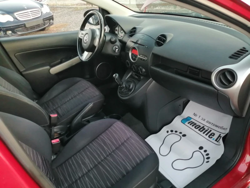 Mazda 2 1.4Hdi KLIMA EURO4 68ps, снимка 15 - Автомобили и джипове - 48343302