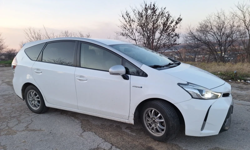 Toyota Prius, снимка 13 - Автомобили и джипове - 49480412