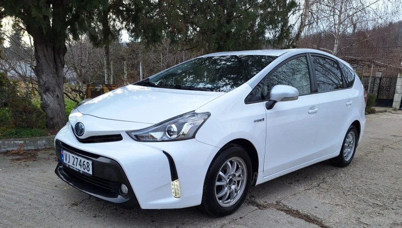 Toyota Prius, снимка 5 - Автомобили и джипове - 49480412