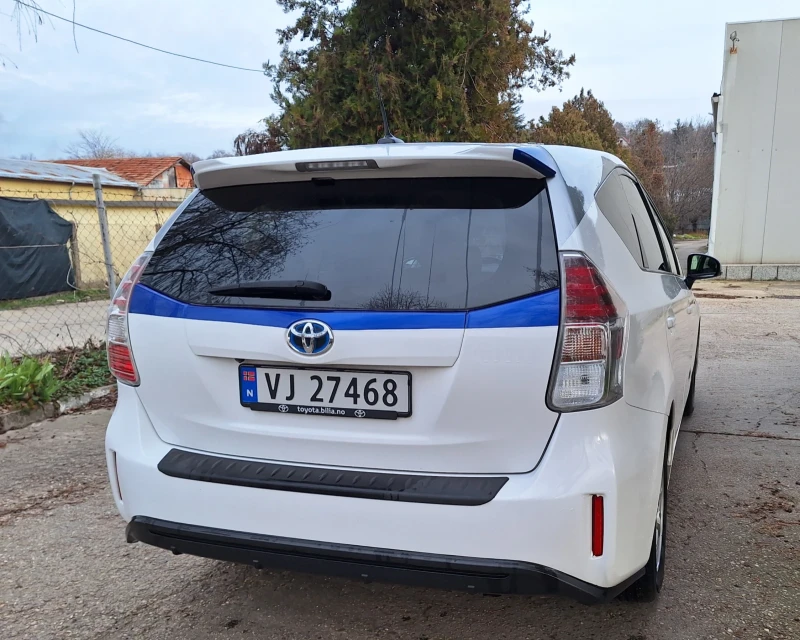 Toyota Prius, снимка 3 - Автомобили и джипове - 49480412