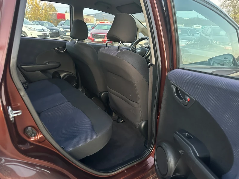 Honda Jazz 1.4-FACE-ECO-MODE-ПЪРВА-РЪКА-1Г-ГАРАНЦИЯ, снимка 13 - Автомобили и джипове - 51662244