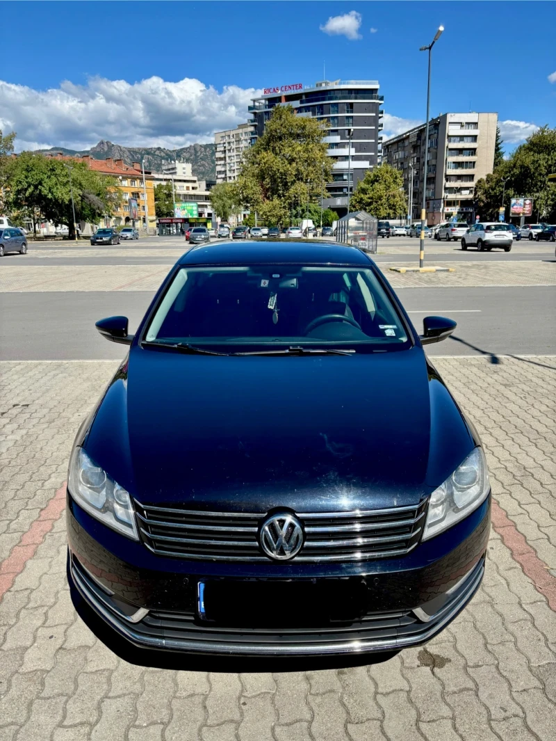 VW Passat B7 2.0 TDI 4motion, снимка 2 - Автомобили и джипове - 52191373