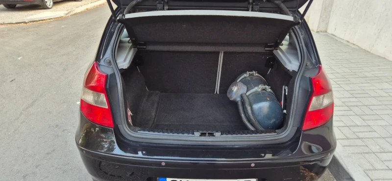 BMW 118 1-серия газ, снимка 12 - Автомобили и джипове - 51999689