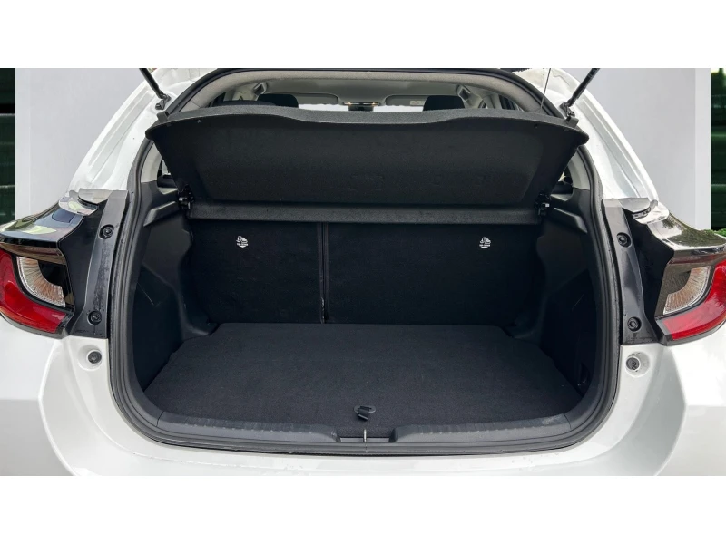 Toyota Yaris Месечна вноска от 367 лв., снимка 10 - Автомобили и джипове - 52302476