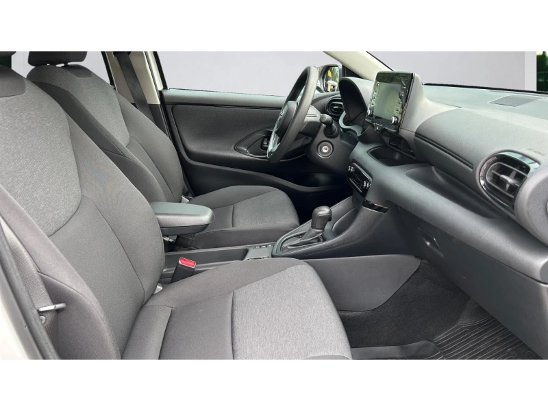 Toyota Yaris Месечна вноска от 367 лв., снимка 6 - Автомобили и джипове - 52302476