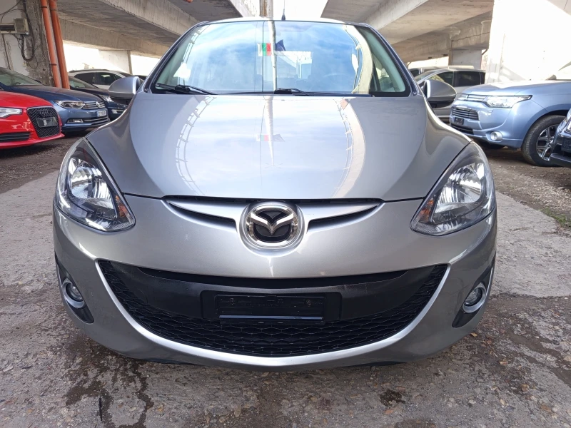 Mazda 2 1.5 i avtomatik, снимка 2 - Автомобили и джипове - 52825368