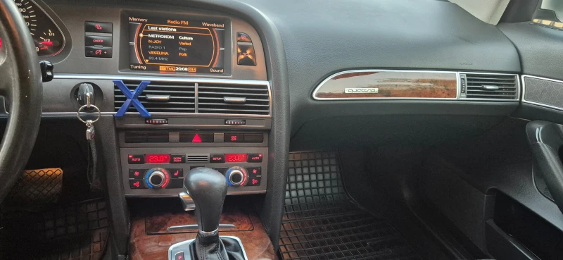 Audi A6 3.0-TDI* 4x4* Нави* Кожа* Фул* , снимка 6 - Автомобили и джипове - 52842108