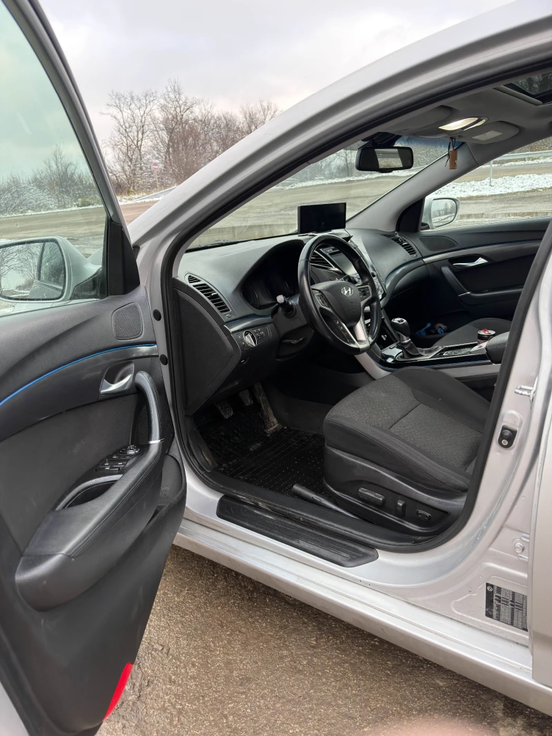 Hyundai I40 1.7 crdi, снимка 8 - Автомобили и джипове - 52913742