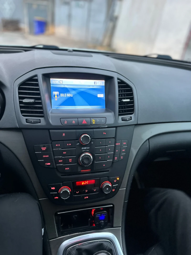 Opel Insignia, снимка 9 - Автомобили и джипове - 53059056