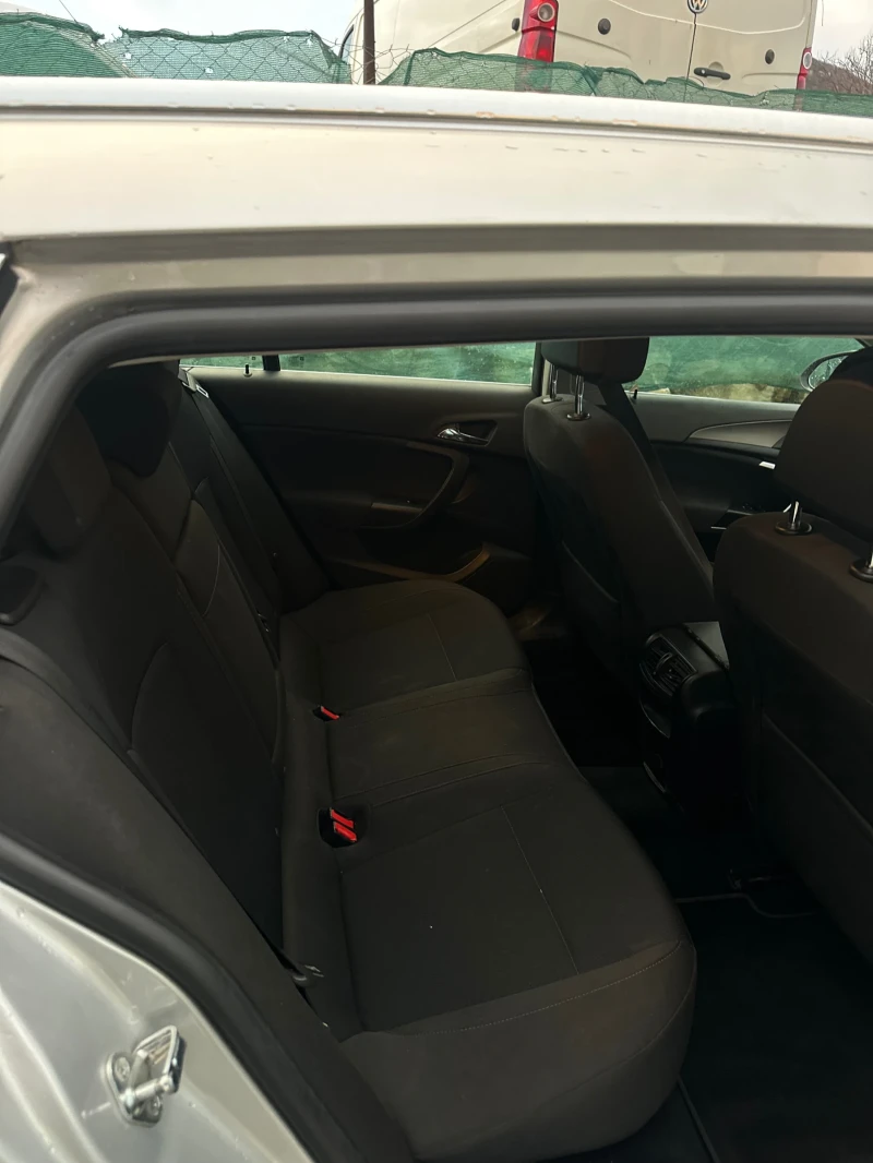 Opel Insignia, снимка 4 - Автомобили и джипове - 53059056