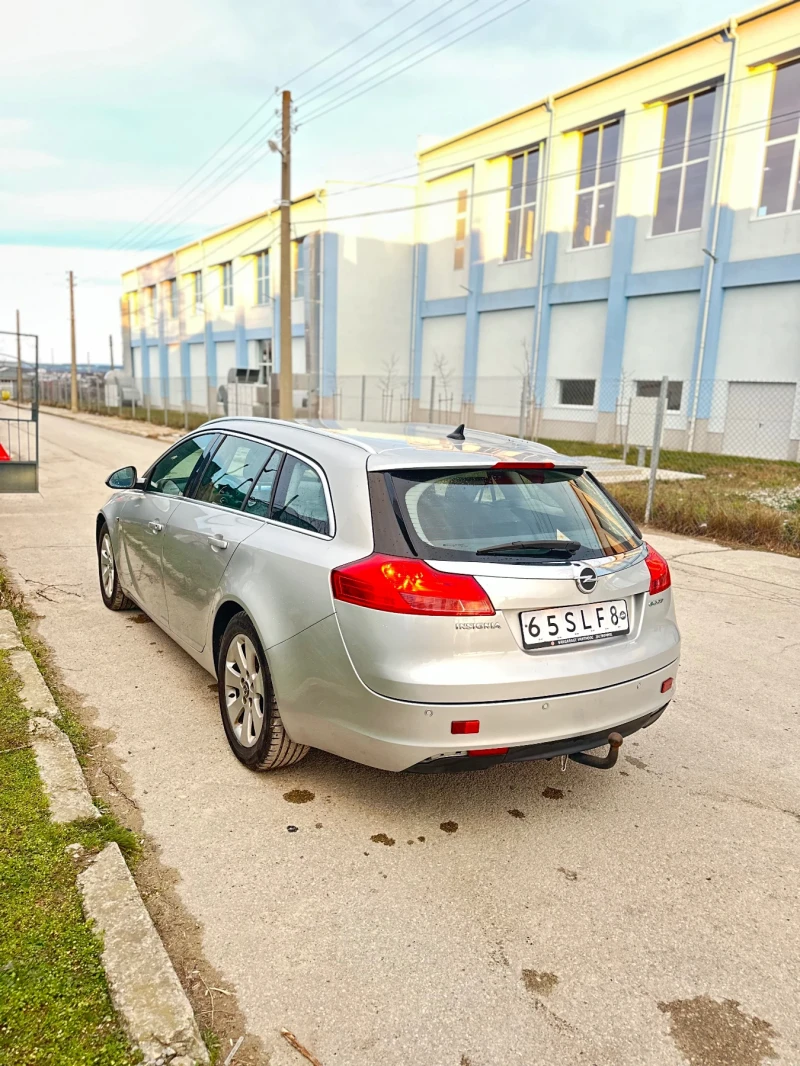 Opel Insignia, снимка 3 - Автомобили и джипове - 53059056