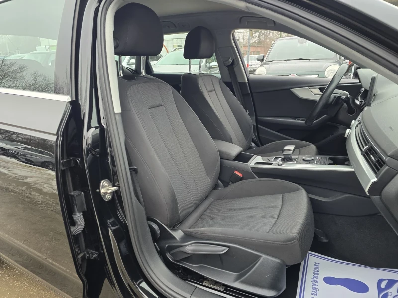 Audi A4 2.0TDI Топ състояние , снимка 12 - Автомобили и джипове - 53233246