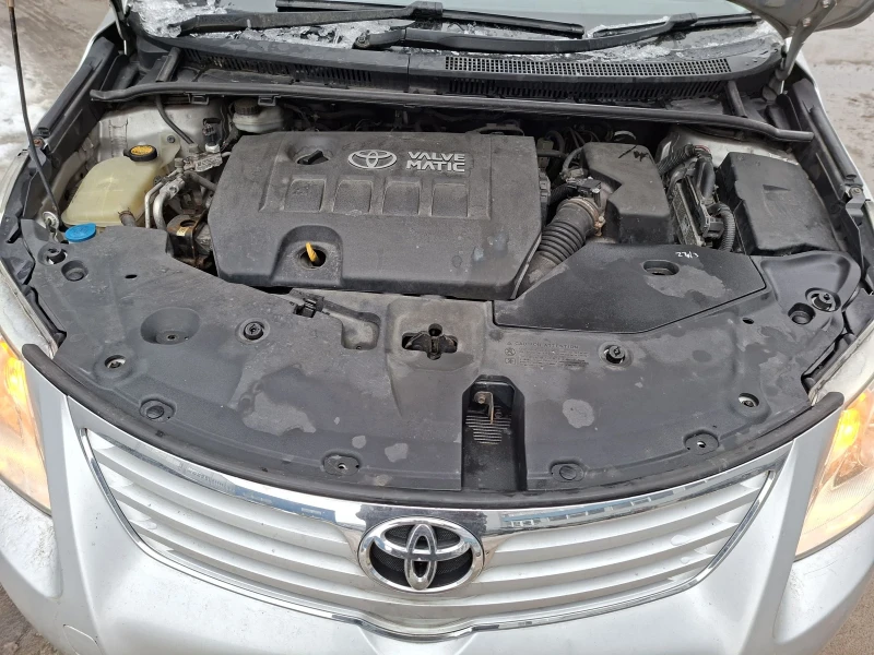 Toyota Avensis, снимка 11 - Автомобили и джипове - 53279078