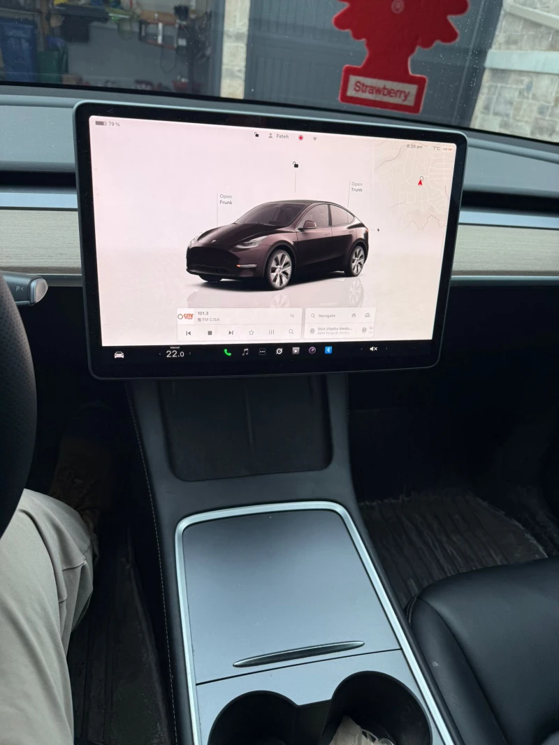 Tesla Model Y Long Range* Панорамен покрив* AWD* Премиум аудио* , снимка 9 - Автомобили и джипове - 53382805