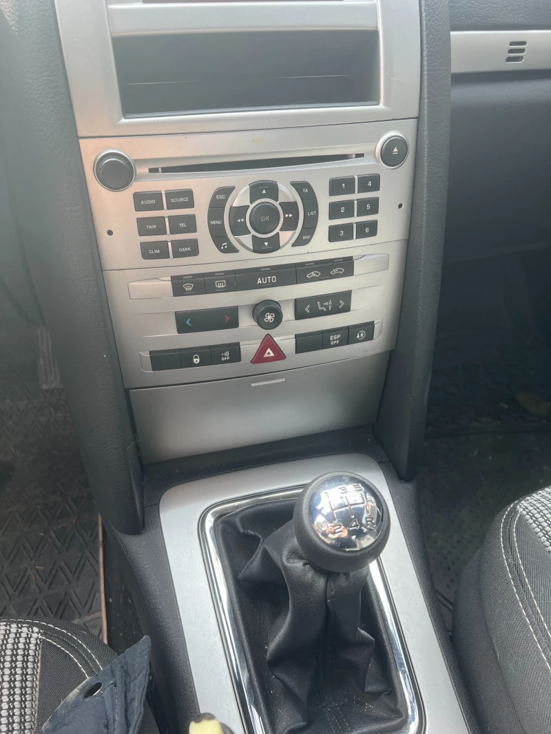 Peugeot 407 ЕВРО 4, снимка 13 - Автомобили и джипове - 53531093