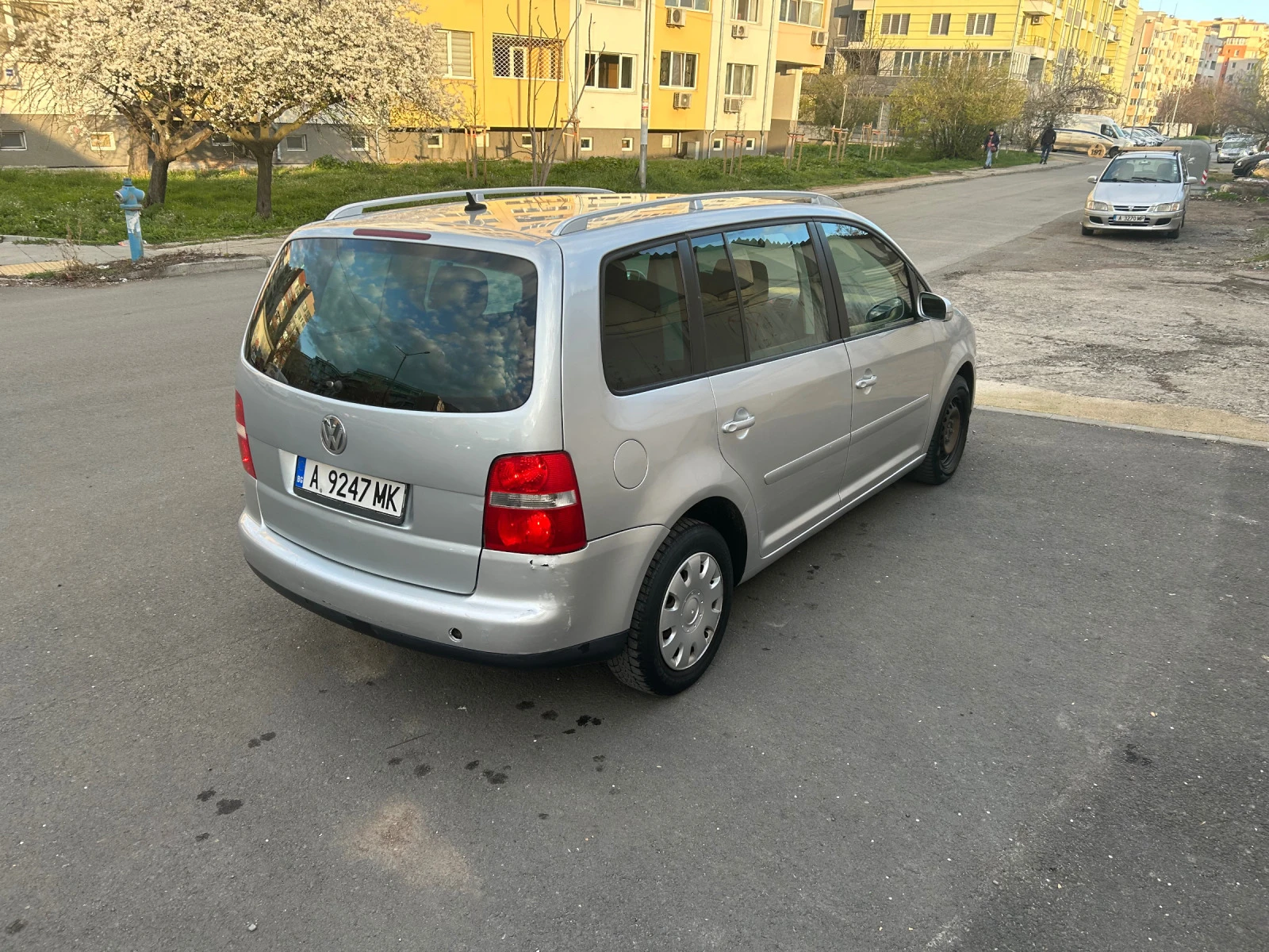 VW Touran Ван - изображение 3