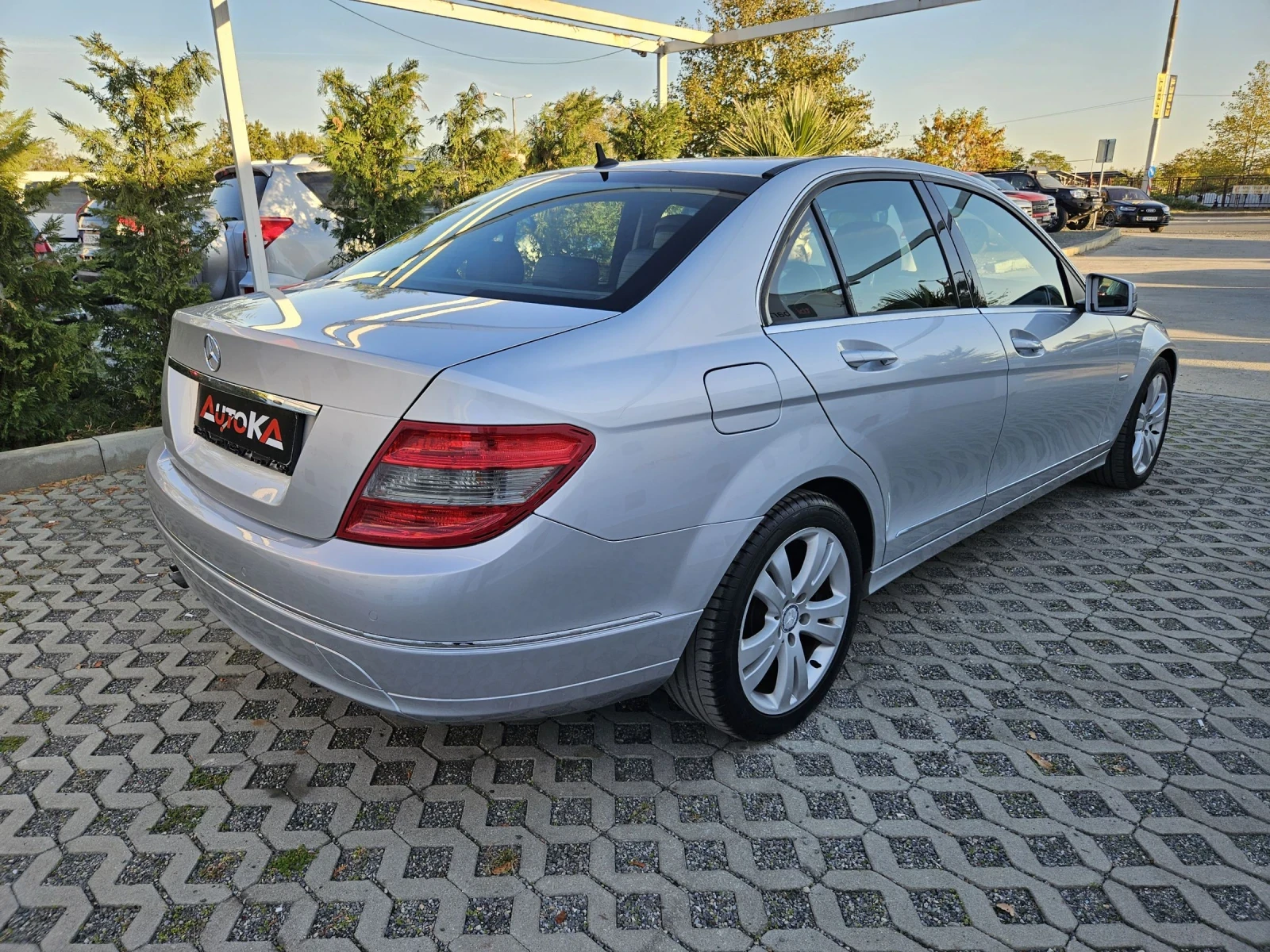 Mercedes-Benz C 180 2.2CDI-120кс= АВТОМАТ= АВТОПИЛОТ= ПАРКТРОНИК= EU5A - изображение 3