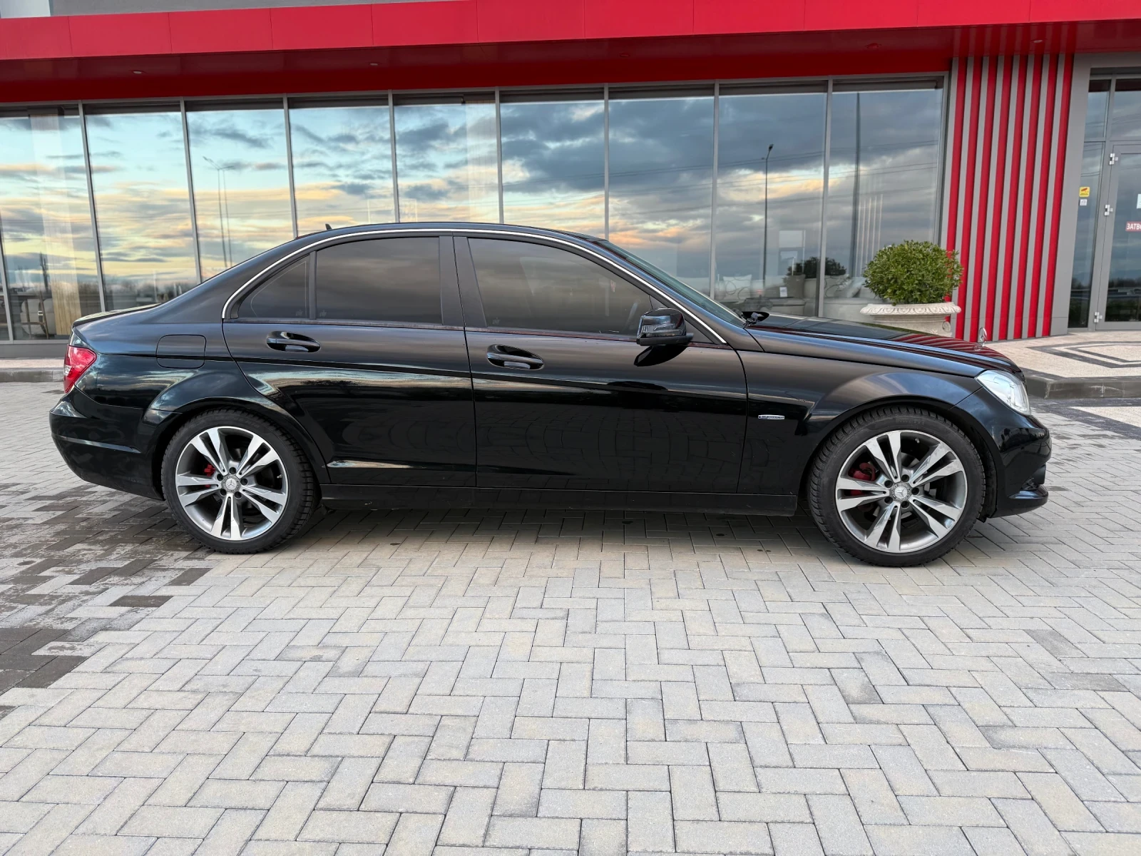 Mercedes-Benz C 200 Бартер / Лизинг - изображение 4