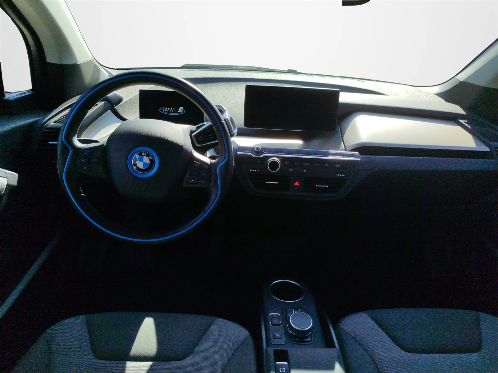 BMW i3 120Ah - изображение 7