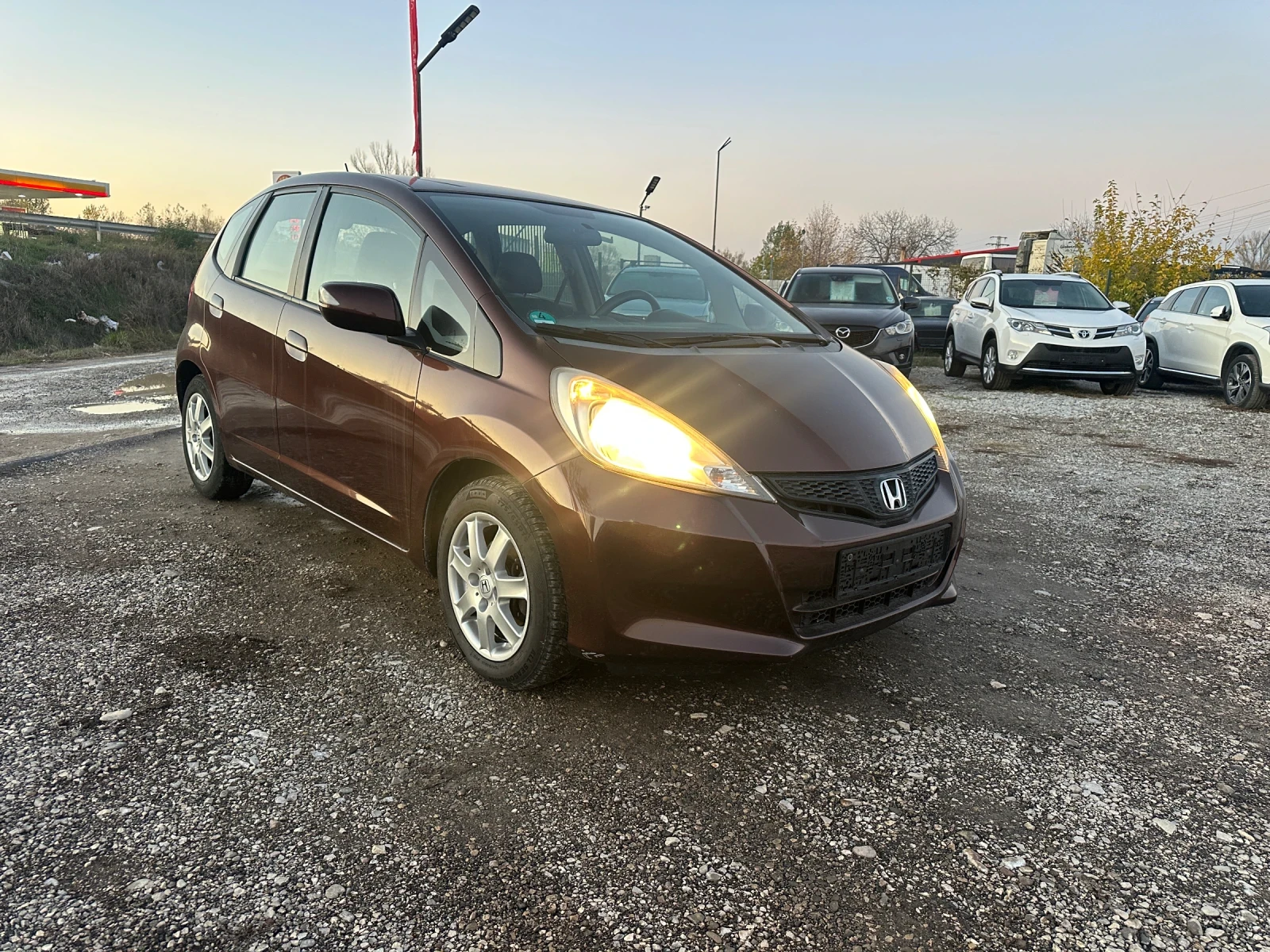 Honda Jazz 1.4-FACE-ECO-MODE-ПЪРВА-РЪКА-1Г-ГАРАНЦИЯ - изображение 6